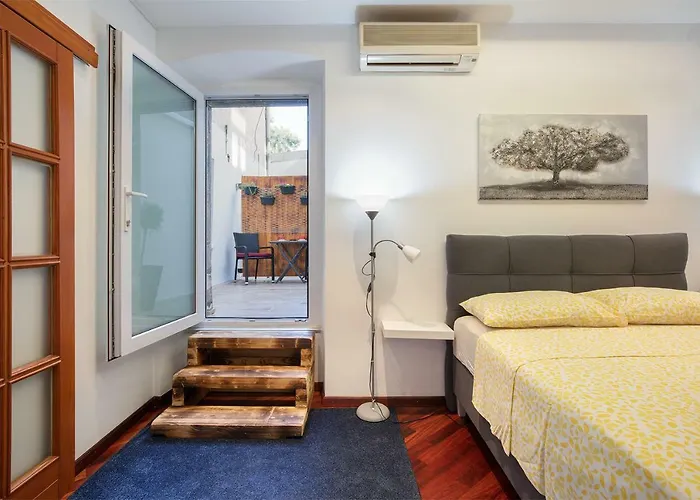 Διαμέρισμα Ulysses Πούλα